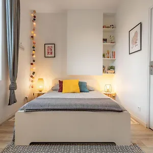 le-cocon-lumiere.hotels-rhonealpes.com/